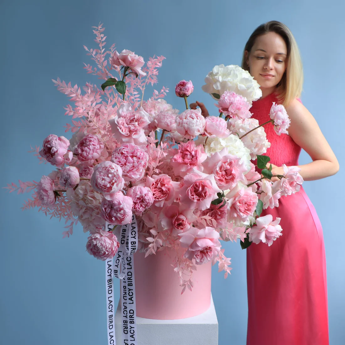 Blush flower box