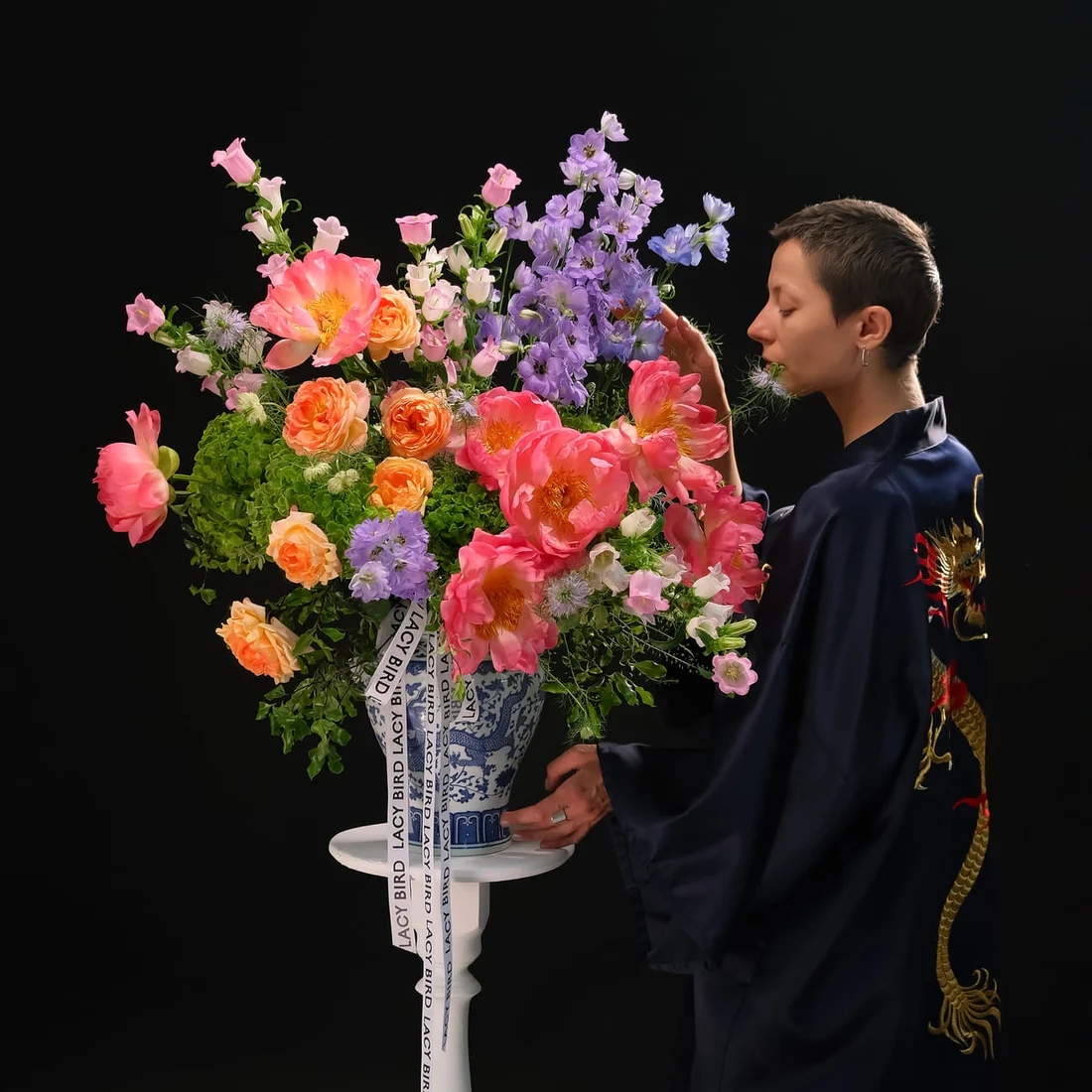 Vase composition — chinoiserie