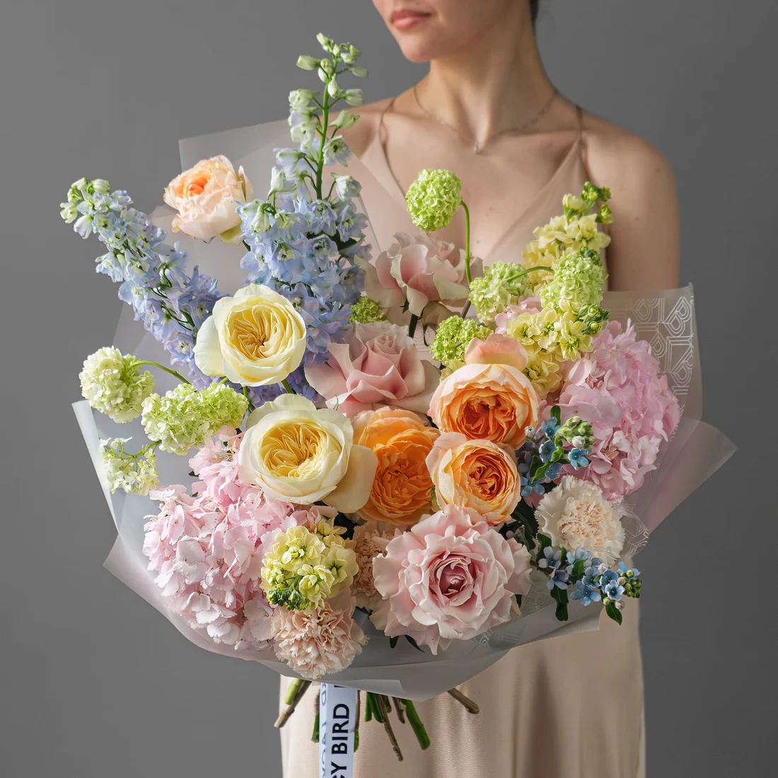 Peach & green garden roses