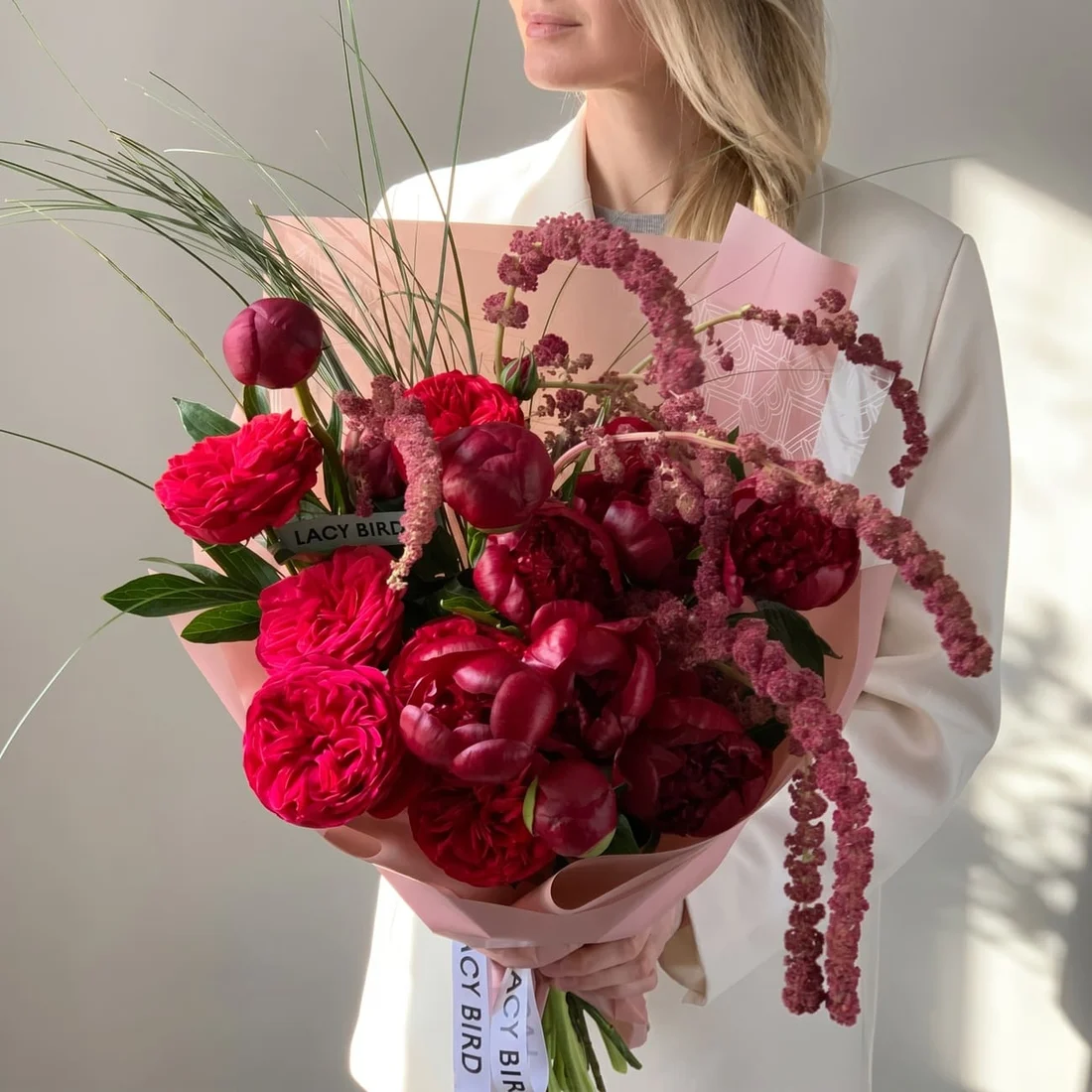 Burgundy statement bouquet